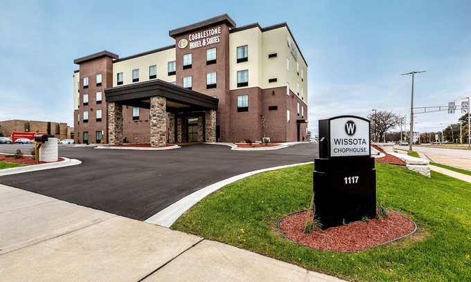 Stevens Point Hotel | Cobblestone Hotel & Suites – Stevens Point