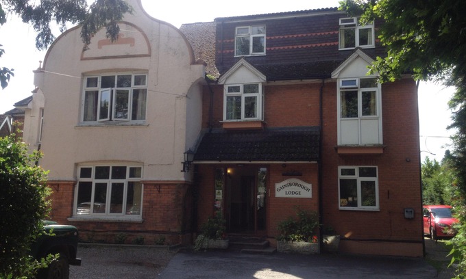 Horley Hotel | Gainsborough Lodge