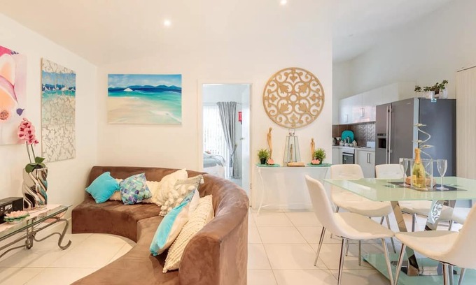 Engadine Villa | Sydney Executive Garden Apartments Royal National Park