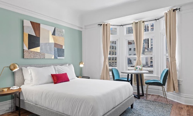 Lower Nob Hill Apartment | La Monarca Hotel B Unit 401