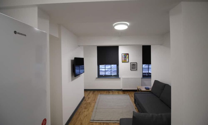 Prescot House | 15a atherton street · 2 Bed modern apartment, Prescot Town Centre