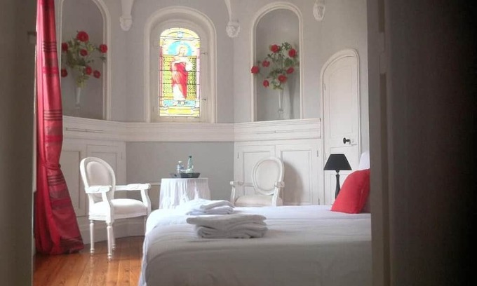 Republique Bed & Breakfast | la demeure de Laclais