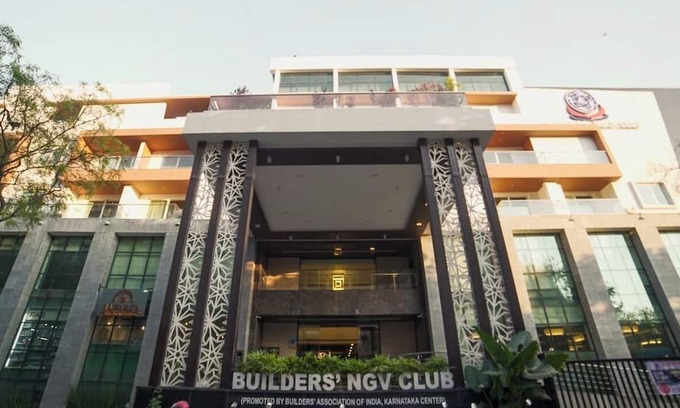 Koramangala Hotel | BNGV Grandeur Hotel & Banquets