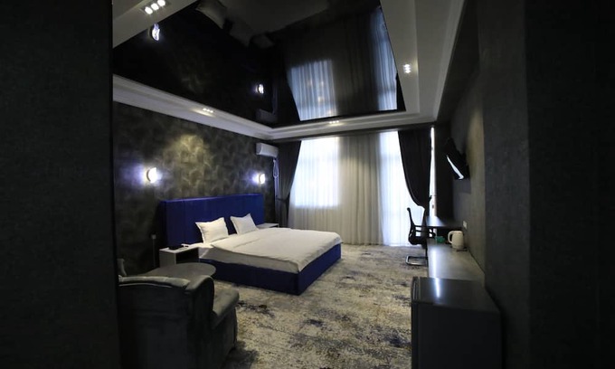 Andizhan Hotel | Emery Hotel