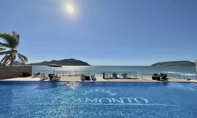 Las Gaviotas Apartment | Ocean view apartment