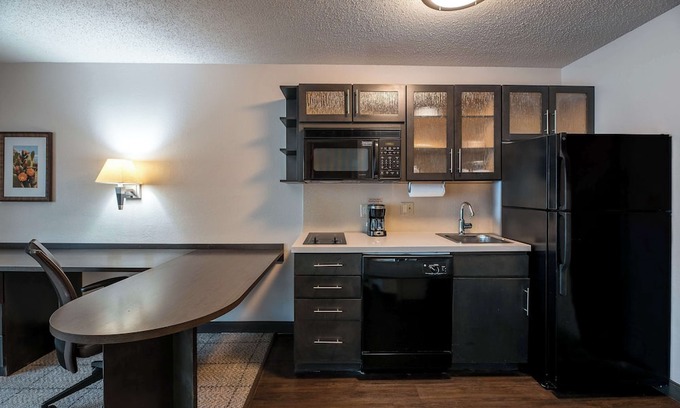 Fossil Creek House | Ideal for Nature Lovers! 2 Pet-friendly Units, Near Fort Worth Botanic Garden!