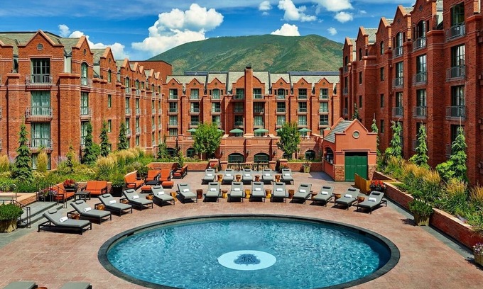 Downtown Condo | Aspen CO | St. Regis Residence Club | 2 bedroom