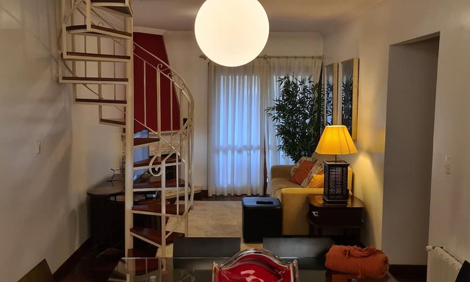 Capivari Apartment | Apartamento Duplex com Lareira no Capivari