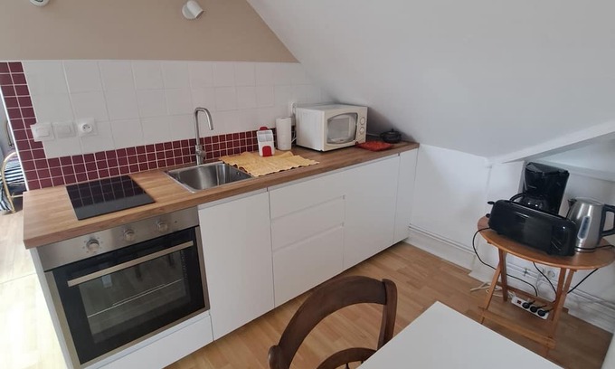 Fretin Apartment | Quiet apartment near Lille