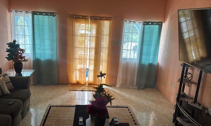 Yallahs House | Eastern Escape Retreat