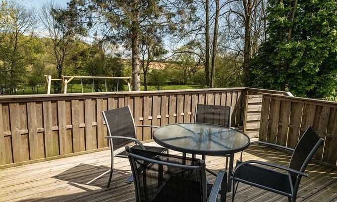 Maison-Ponthieu Ski Chalet | Chalet Proche Baie de Somme, Grand Terrain Clos Pour Animaux!