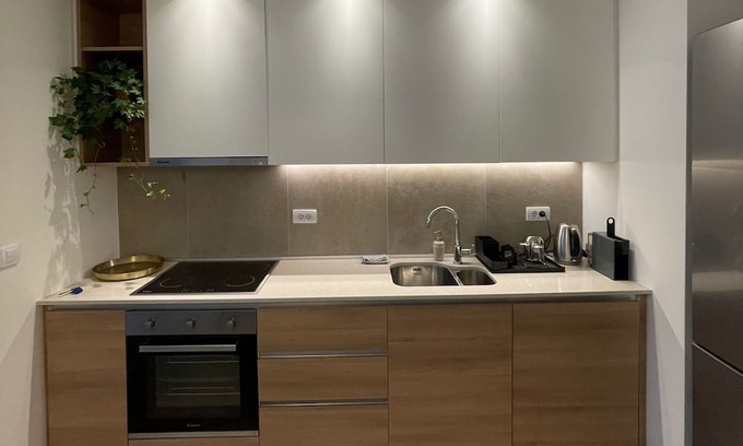 Sarajevska Apartment | 2-Bedroom Luxurious Apartment BW