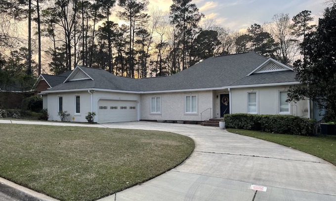 Martinez House | Masters Golf Rental - Freshly Remodeled!