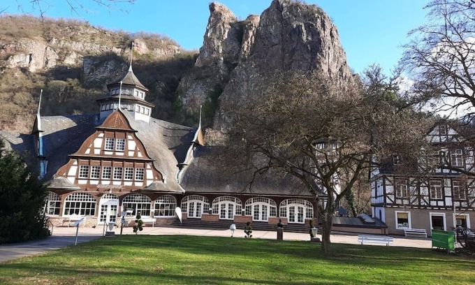 Burgsponheim House | Haus Burgsponheim Comfortable holiday residence