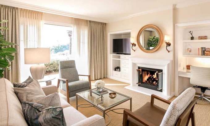 Aviara Condo | Luxurious 1 Bdr Premier Condo at Four Seasons