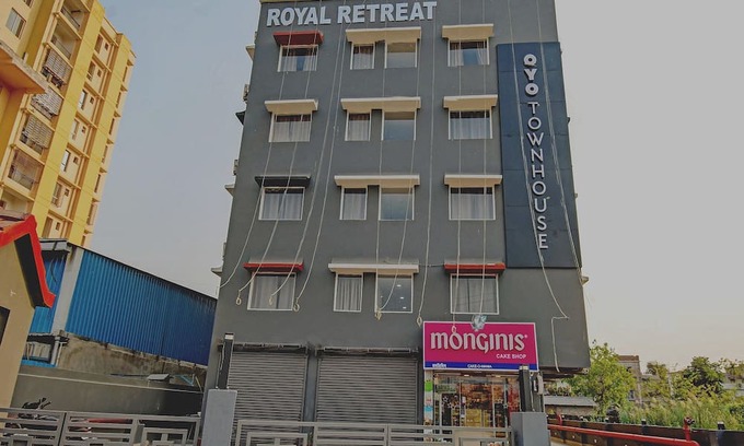 Dumdum House | Super OYO Townhouse 75779 The Royal