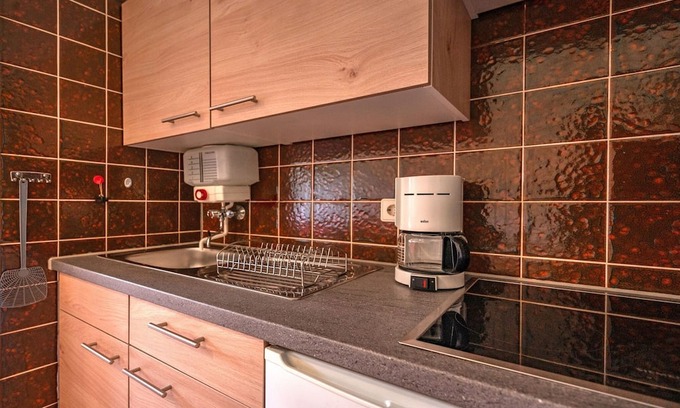 Untervalme House | Charming holiday home near the ski area