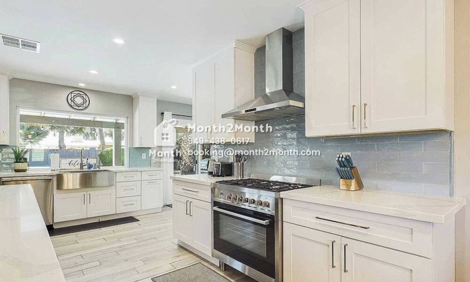 Raskin Estates House | Breeze Retreat on Eugie Terrace #42045