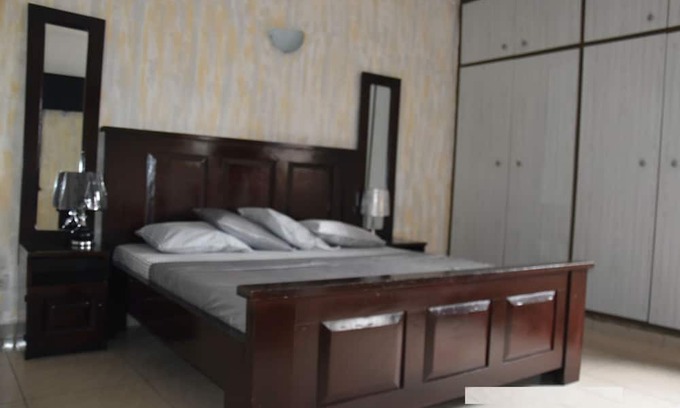 Yopougon Apartment | Hotel Résidence Georges Colette Abidjan