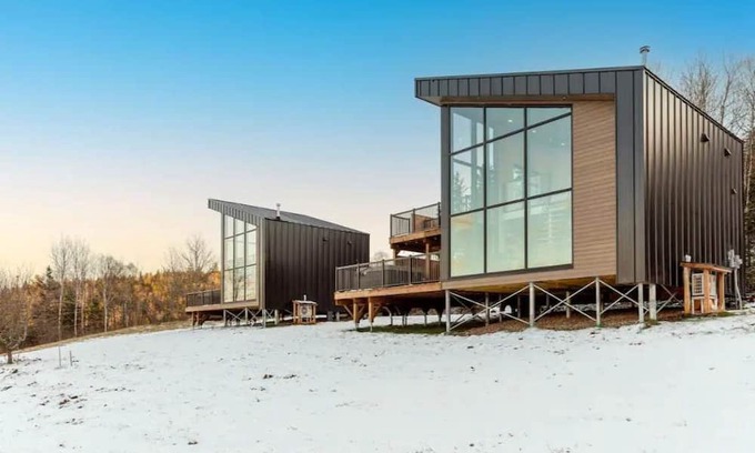 Waterford Cabin | STOKE Luxury Basecamp Cabin with Epic Views next to Poley Mountain