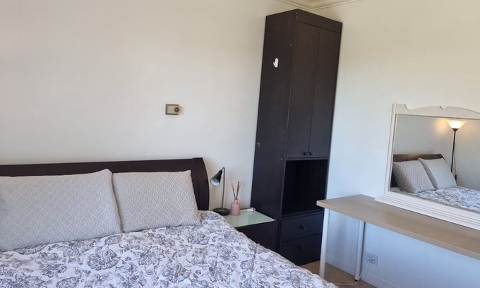 Greensborough House | A Beautiful Stay in Greensborough