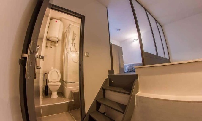 Serin Apartment | Joli loft atypique - Métro Valmy