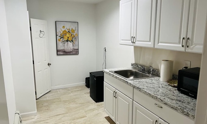 Farmingville Apartment | Cozy Apartment in Farmingville