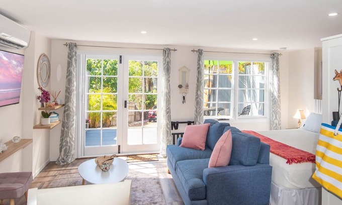 Coolum Beach Cottage | Ashvale Beach Cottage