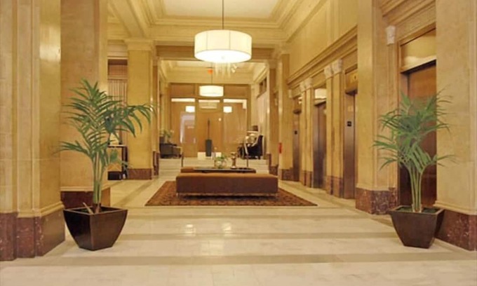 Downtown Washington D.C. House | Upscale 2BR | Full Kitchen + Laundry | Near Hospital