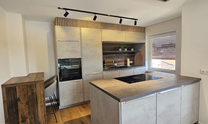 Bad Aibling Apartment | Luxus Suite am Kurpark