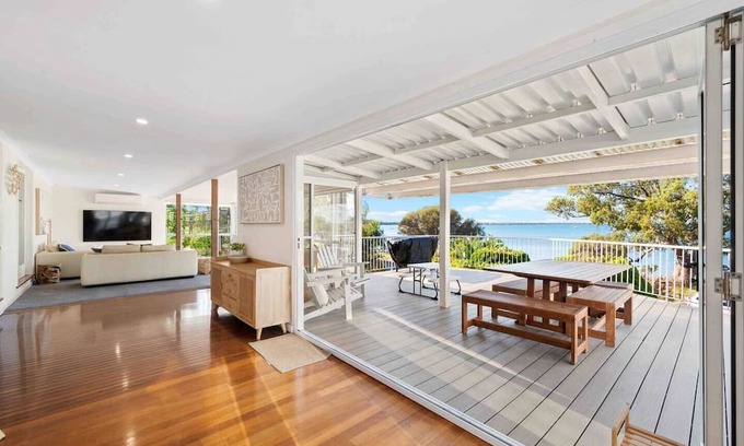 Dawesville House | Balinese Inspired Waterfront Escape