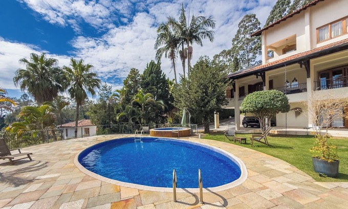 Jardim Nossa Senhora das Gracas House | High-Standard Refuge in Granja Viana