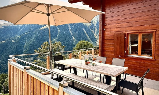 Bellwald Ski Chalet | Holiday house Bellwald for 1 - 6 persons with 3 bedrooms - Chalet