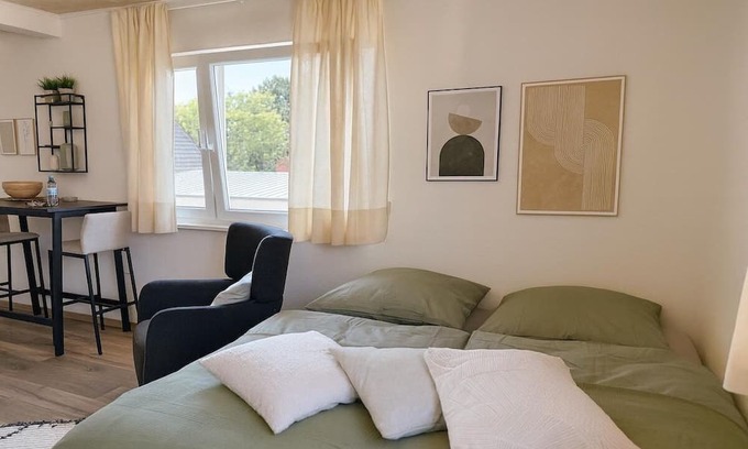 St. Leon Apartment | Apartment-Private Bathroom