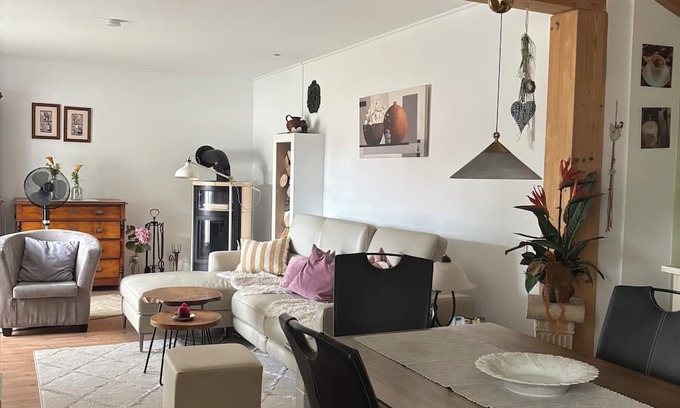 Gedern Apartment | Vacation apartment in the climatic health resort, directly opposite the castle park