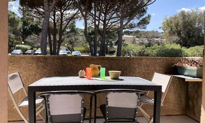 Sainte-Maxime Apartment | Residence Soleil D Or Ii - 2 Rooms for 5 People