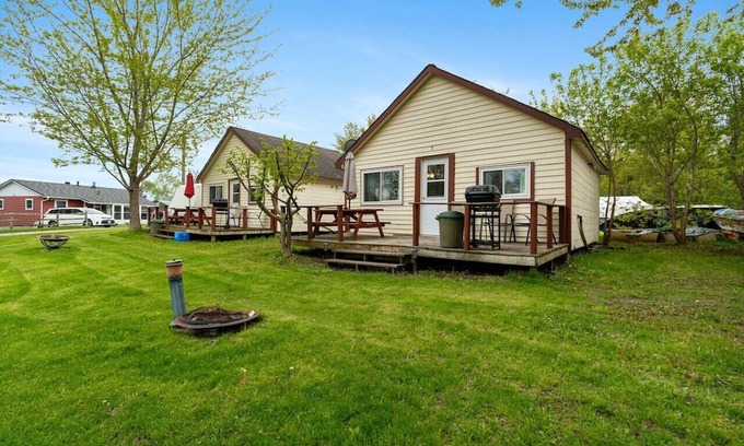 Otonabee-South Monaghan Cabin | Enjoy The Outdoors at Rice Lakes
