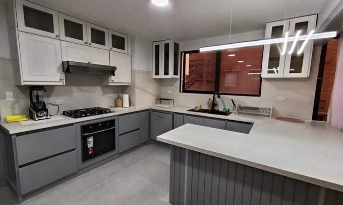 San Sebastian Apartment | Sunny spacious apartment in Cuenca
