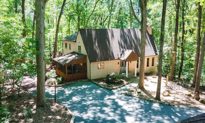 Elverson Ski Chalet | Blue Rock Chalet