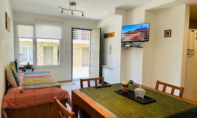 San Carlos de Bariloche Apartment | Otto apartment in complex with parking
