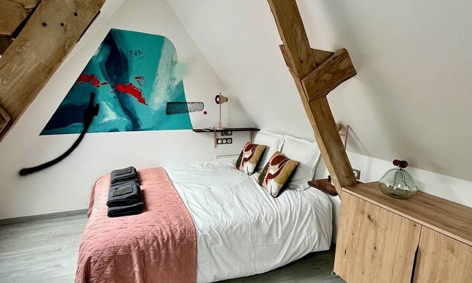 La Madelaine-sous-Montreuil Apartment | Gîte Abel, sleeps 4