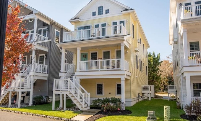 Cape May House | Newly constructed at Spicers Creek in CM Marina, 5 bedrooms, 3 baths, sleeps 12