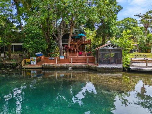 Weeki Wachee Gardens House | Our Happy Place - Paradise Found