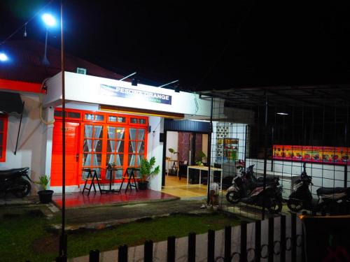 Padang House | Pesona Orange Homestay