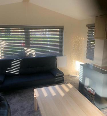 Great Houghton Other | BLW 04