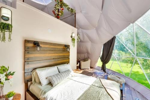Monticello Other | Unique Escapes - Nature Lovers Geodome